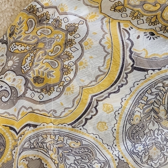 Sun & Shadow | Yellow Gray Paisley Sheer Kimono Size Small/Medium - Picture 7 of 7